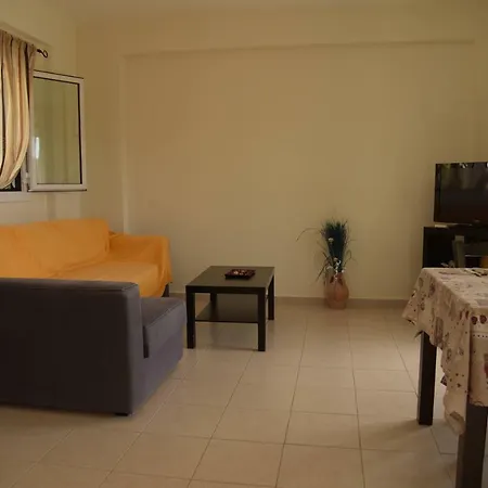 Elia Village דירה *