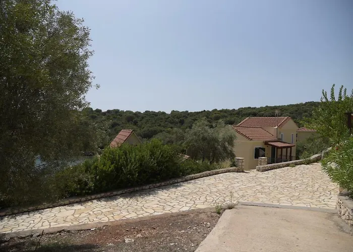 Elia Village Апартаменты